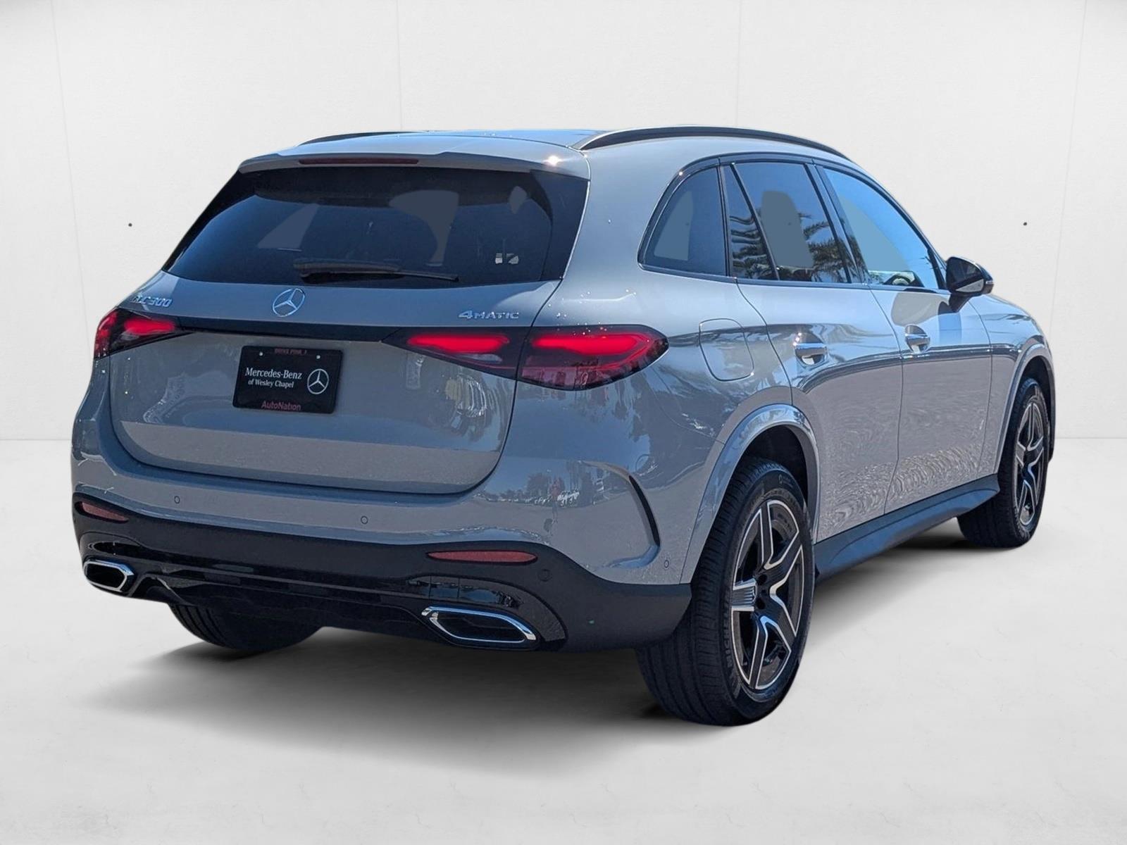 2026 Mercedes Benz GLC 300 4MATIC photo 2