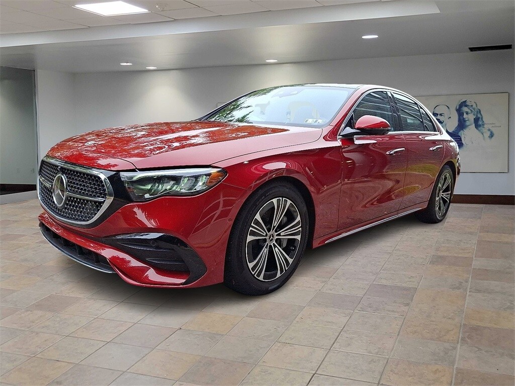 2024 Mercedes Benz E 450 Sedan photo 3