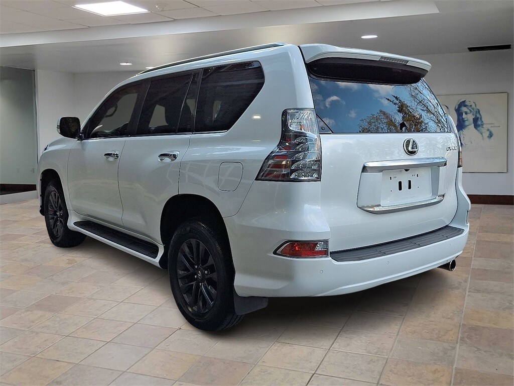 2020 Lexus GX 460 Premium photo 3