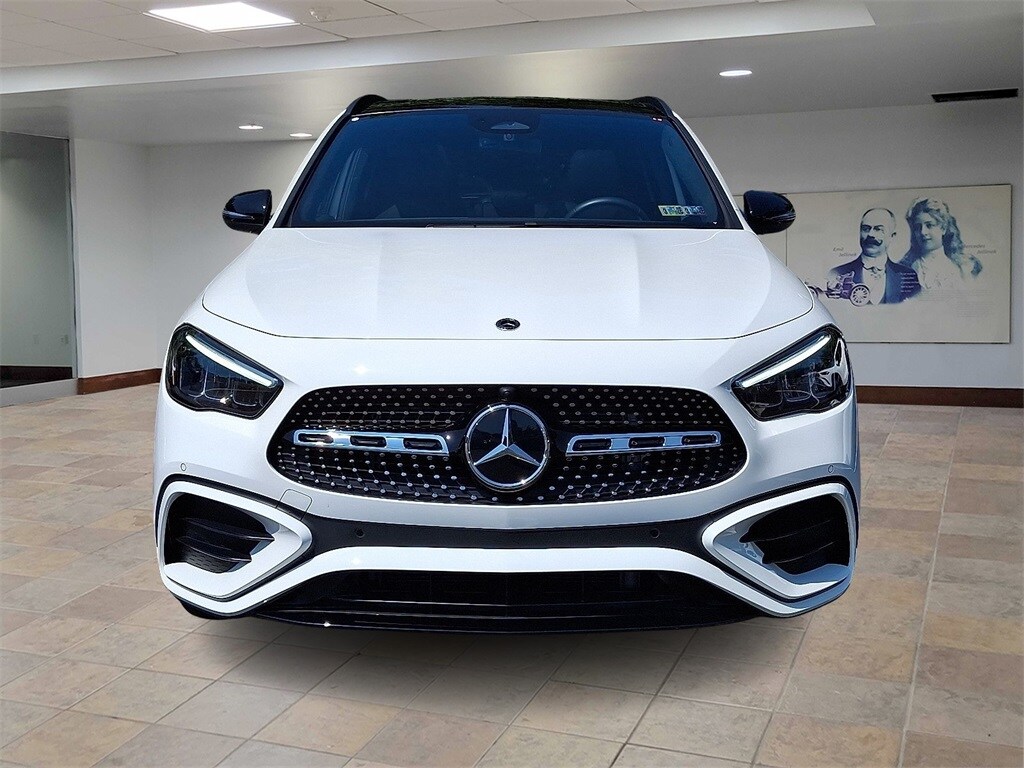 2025 Mercedes Benz GLA 250 4MATIC photo 2