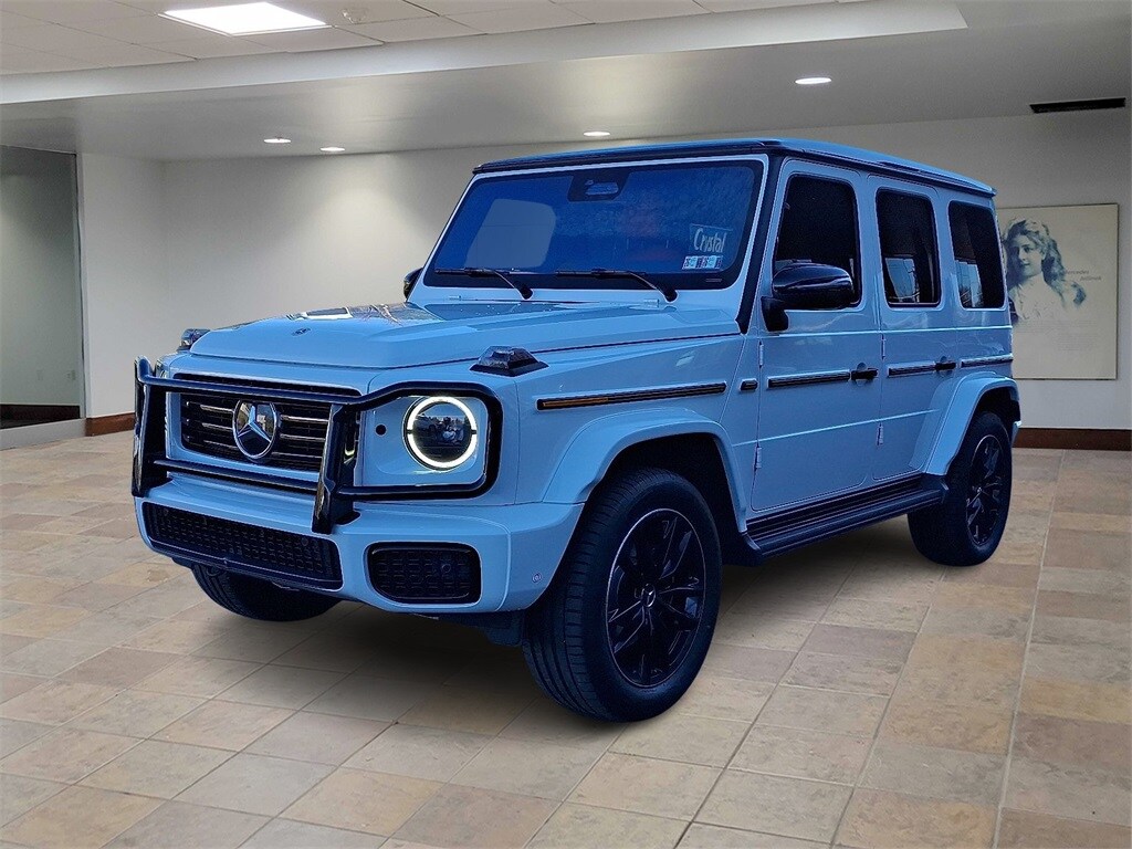 2025 Mercedes Benz G 550 photo 3