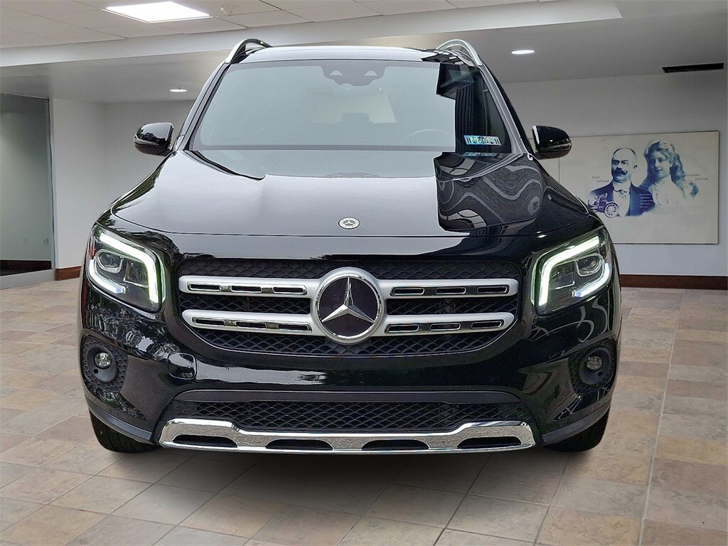 2022 Mercedes Benz GLB 250 photo 2