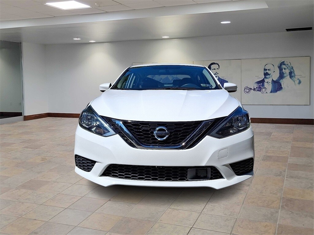 2019 Nissan Sentra S photo 2