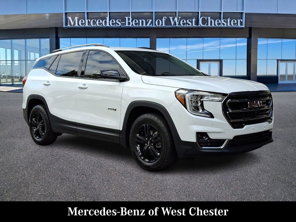 Used 2024 GMC Terrain AT4 SUV