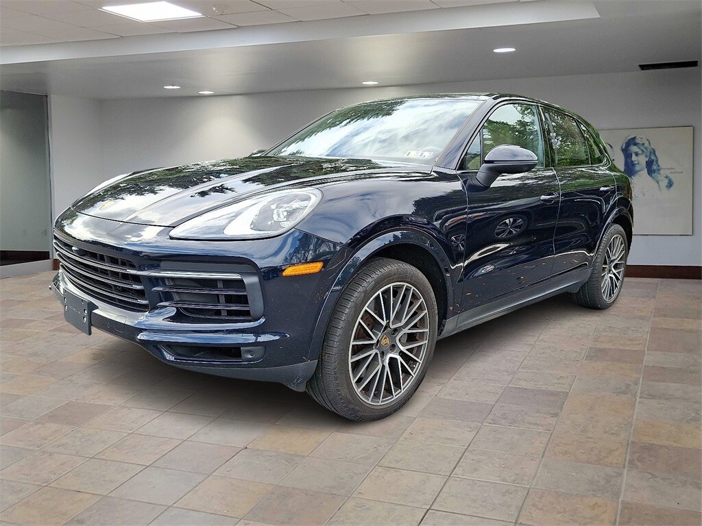 2019 Porsche Cayenne S photo 2