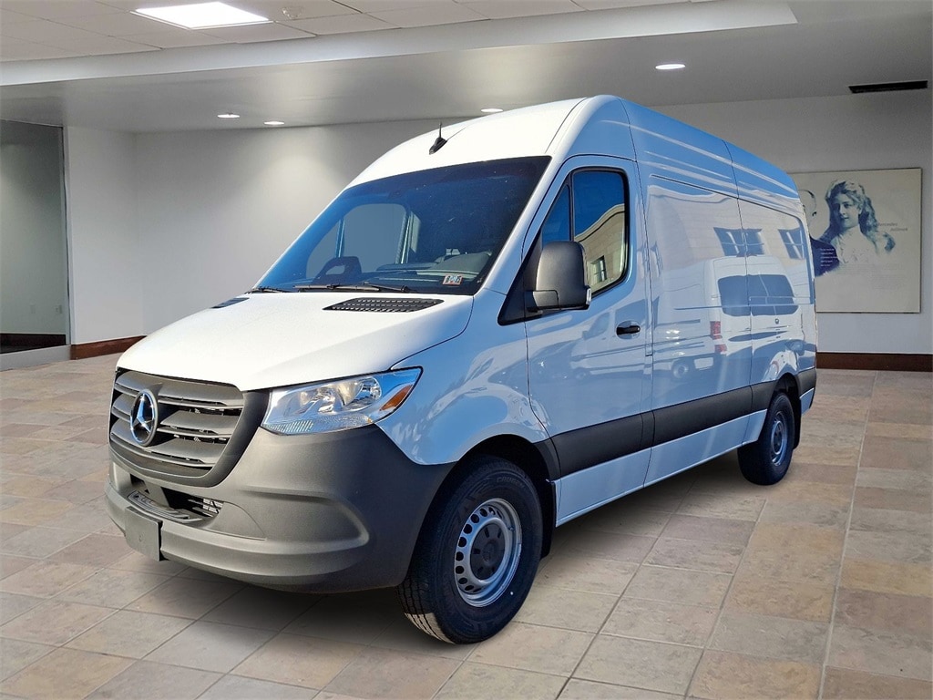New 2025 Mercedes-Benz Sprinter 2500 Standard Roof 4-Cyl Diesel Van Cargo Van