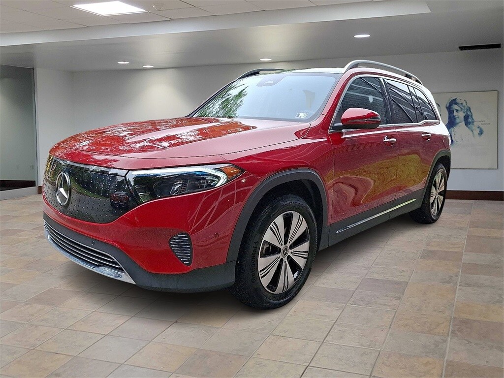 2024 Mercedes Benz EQB 300 4MATIC photo 3