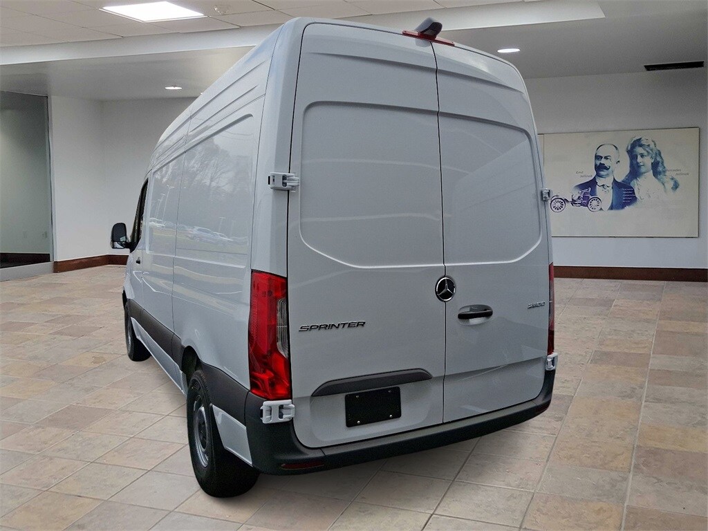 New 2025 Mercedes-Benz Sprinter 2500 Standard Roof 4-Cyl Diesel HO Van Cargo Van