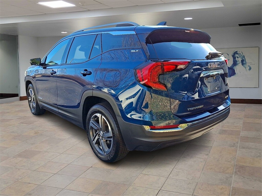 2020 Gmc Terrain SLT photo 2