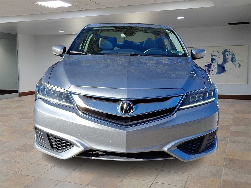 2018 Acura ILX Premium photo 2