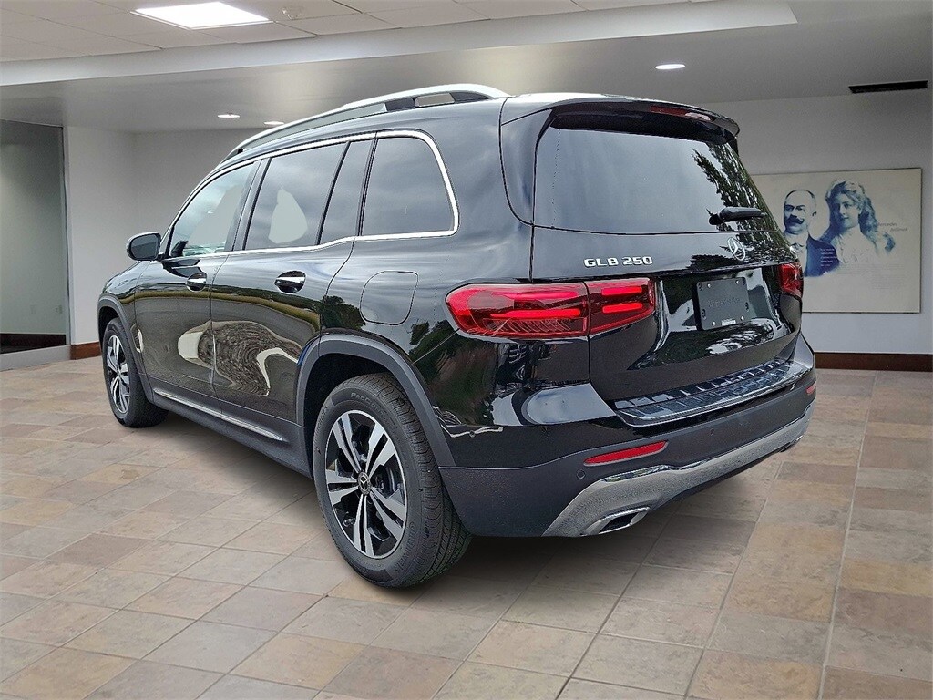 New 2026 Mercedes-Benz GLB 250 4MATIC SUV