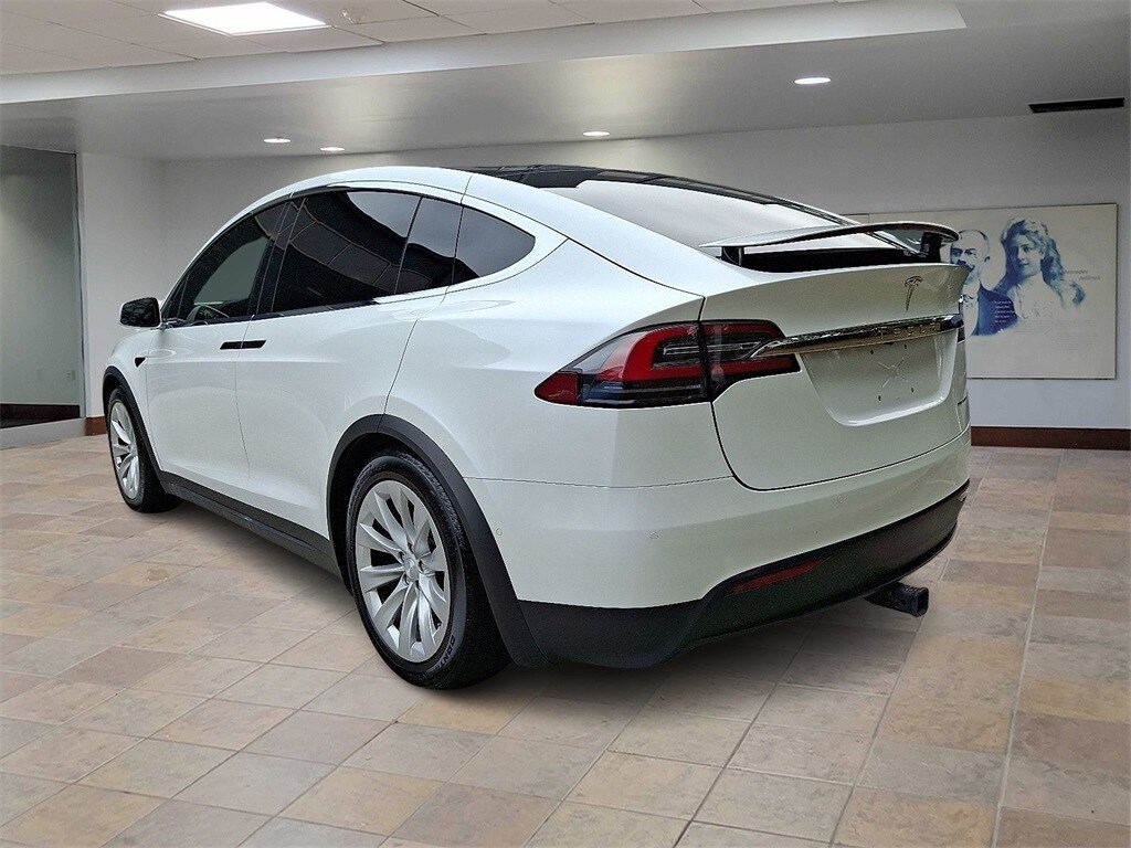 2020 Tesla Model X Long Range photo 4