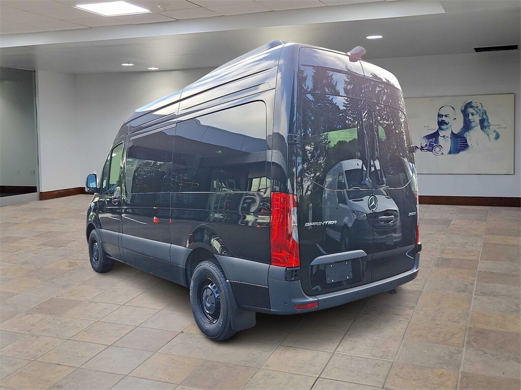 New 2025 Mercedes-Benz Sprinter 2500 Standard Roof 4-Cyl Diesel Van Passenger Van