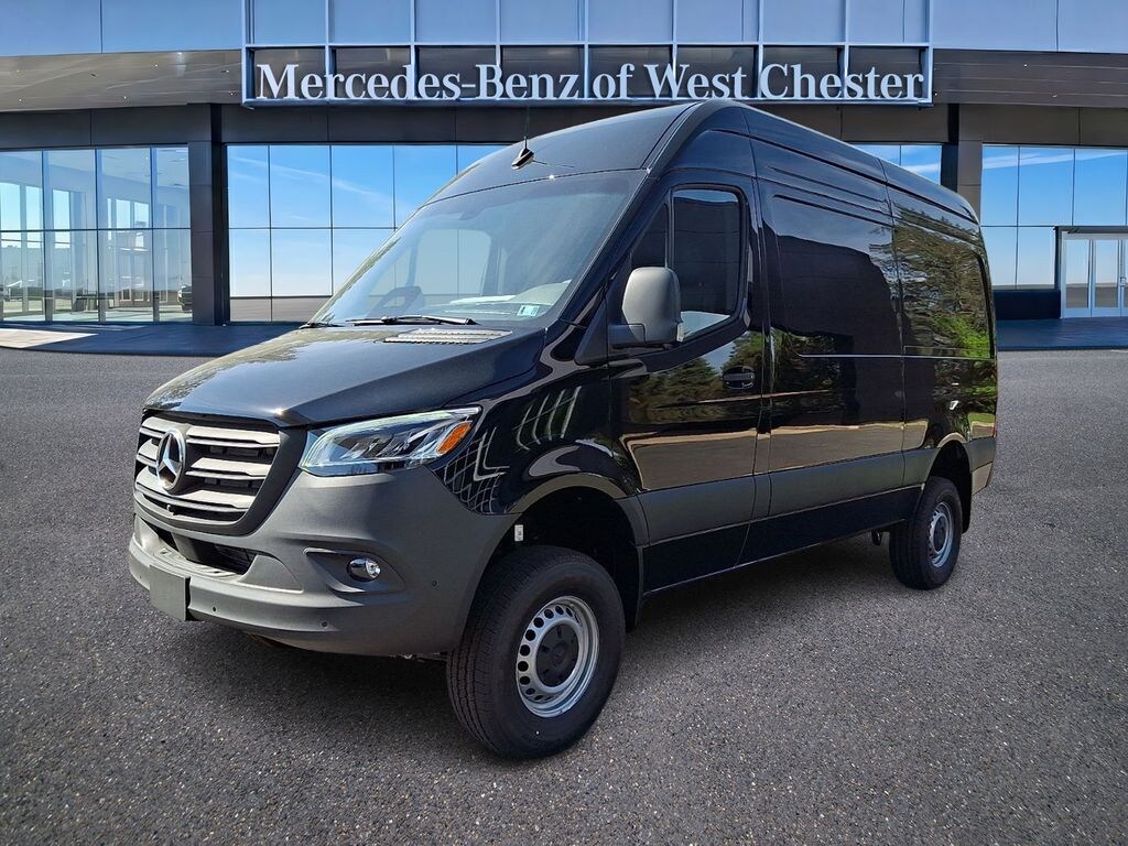 New 2026 Mercedes-Benz Sprinter 2500 Standard Roof 4-Cyl Diesel HO
