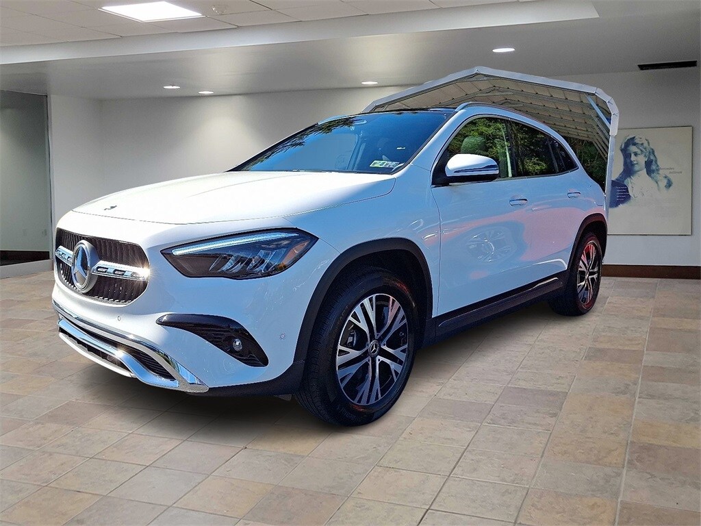 2025 Mercedes Benz GLA 250 4MATIC photo 3