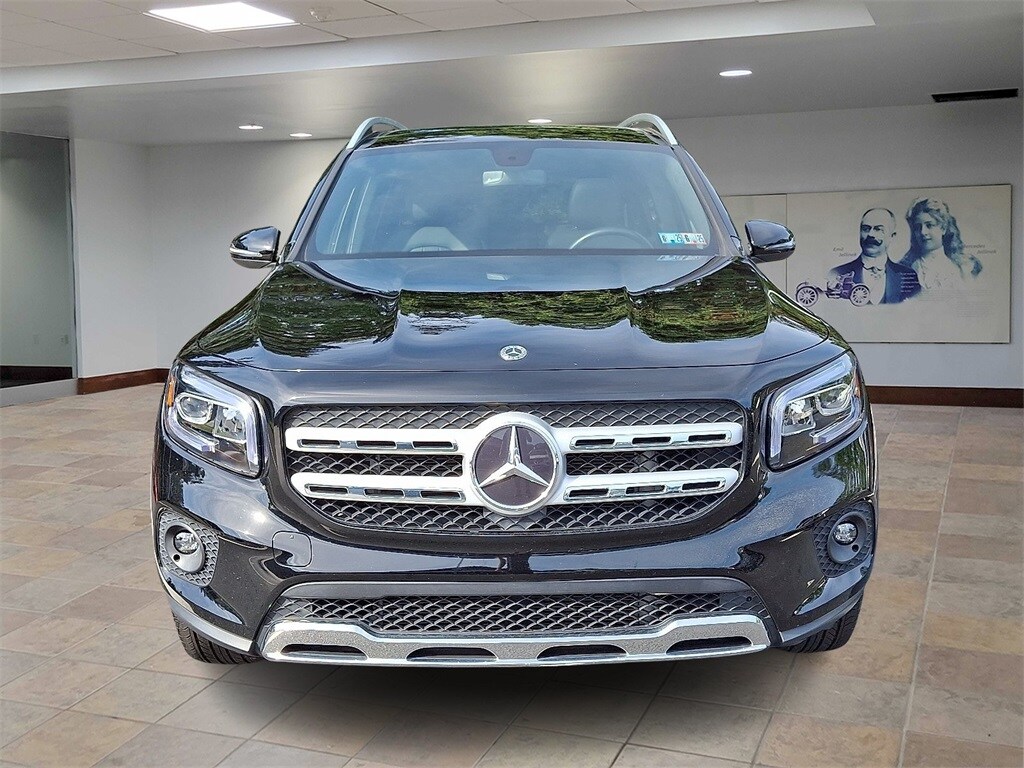 2021 Mercedes Benz GLB 250 photo 2