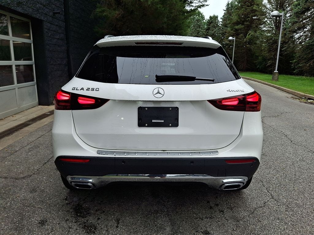 New 2026 Mercedes-Benz GLA 250 4MATIC SUV