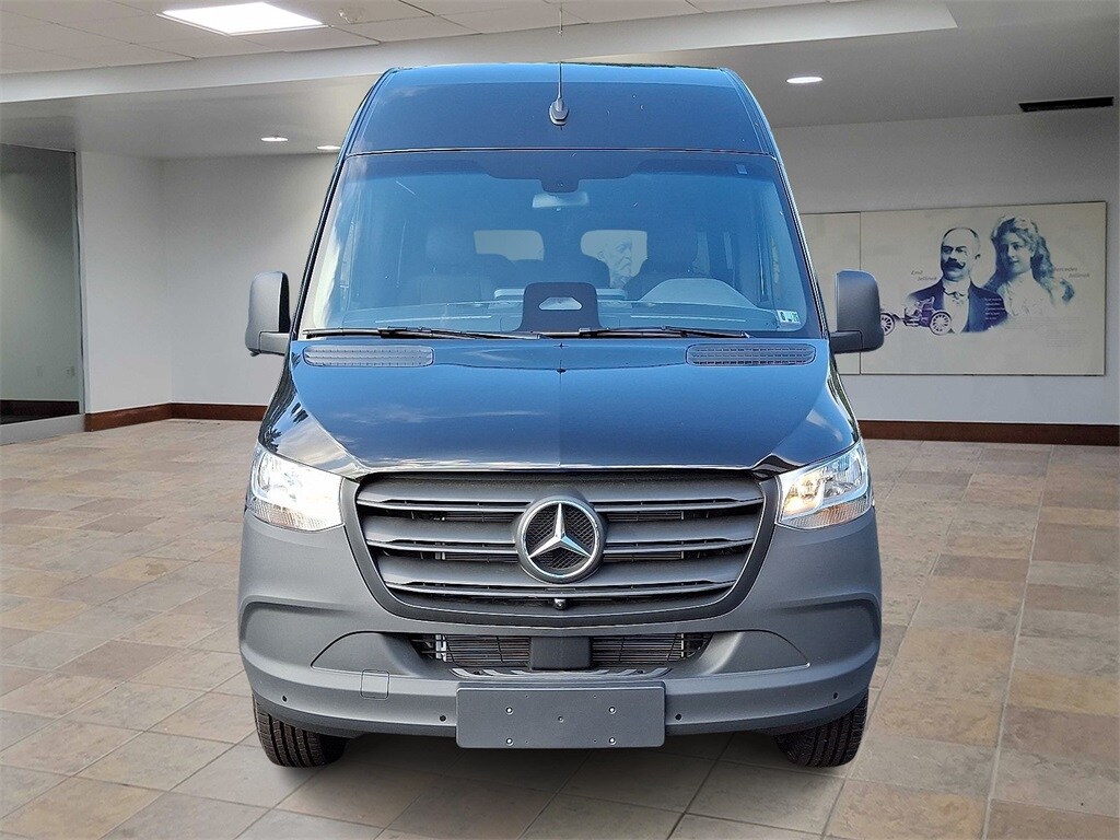 New 2025 Mercedes-Benz Sprinter 2500 Standard Roof 4-Cyl Diesel Van Passenger Van