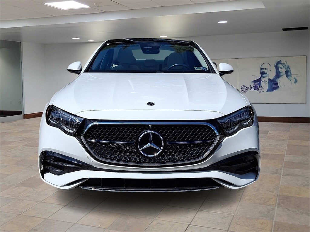2025 Mercedes Benz E 450 4MATIC Sedan photo 2