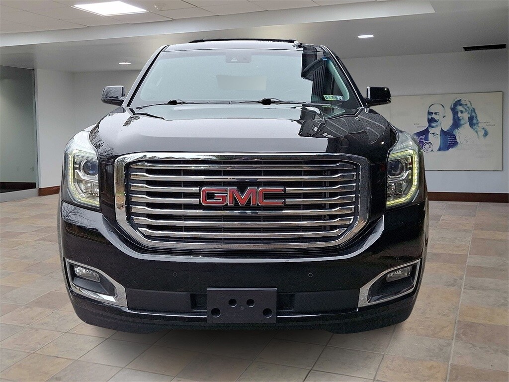 2016 Gmc Yukon SLT photo 2