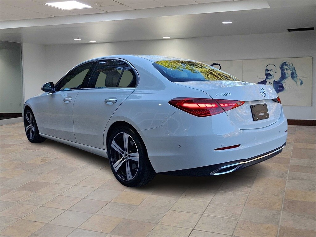2025 Mercedes Benz C 300 4MATIC Sedan photo 4