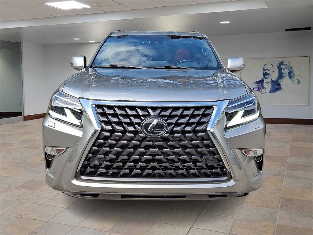 2022 Lexus GX 460 Premium photo 2