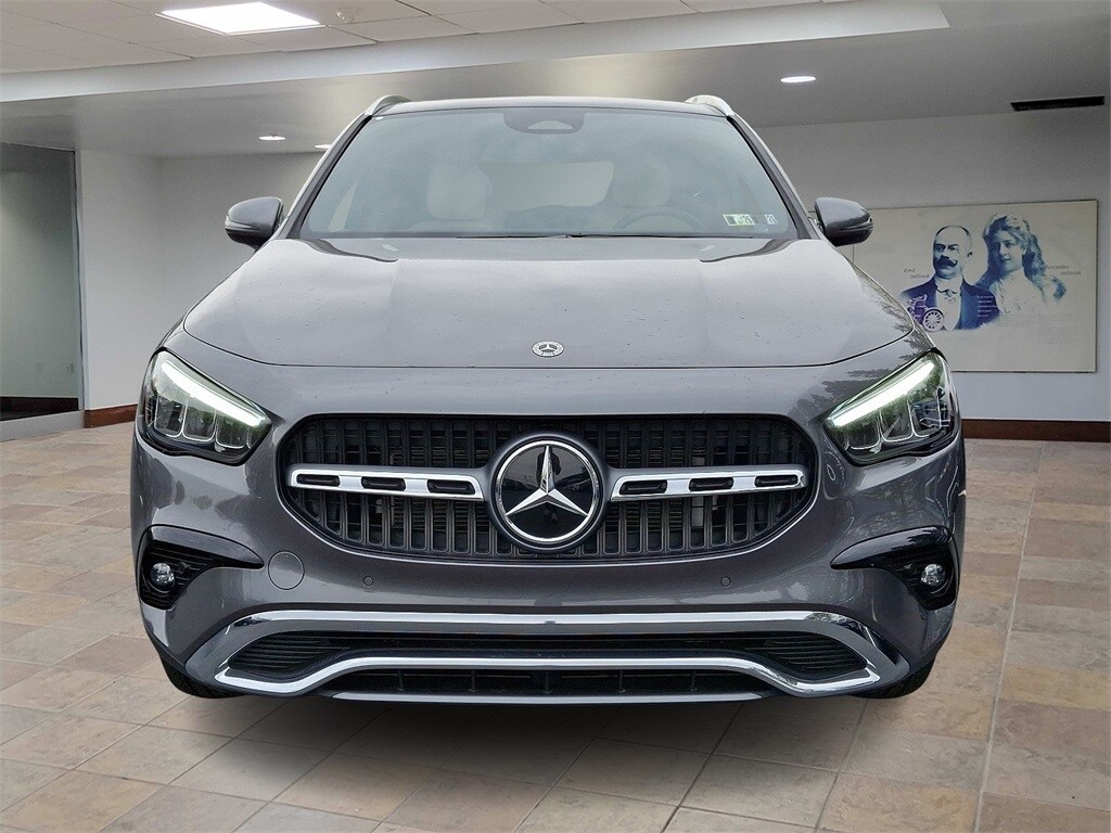 2025 Mercedes Benz GLA 250 4MATIC photo 2