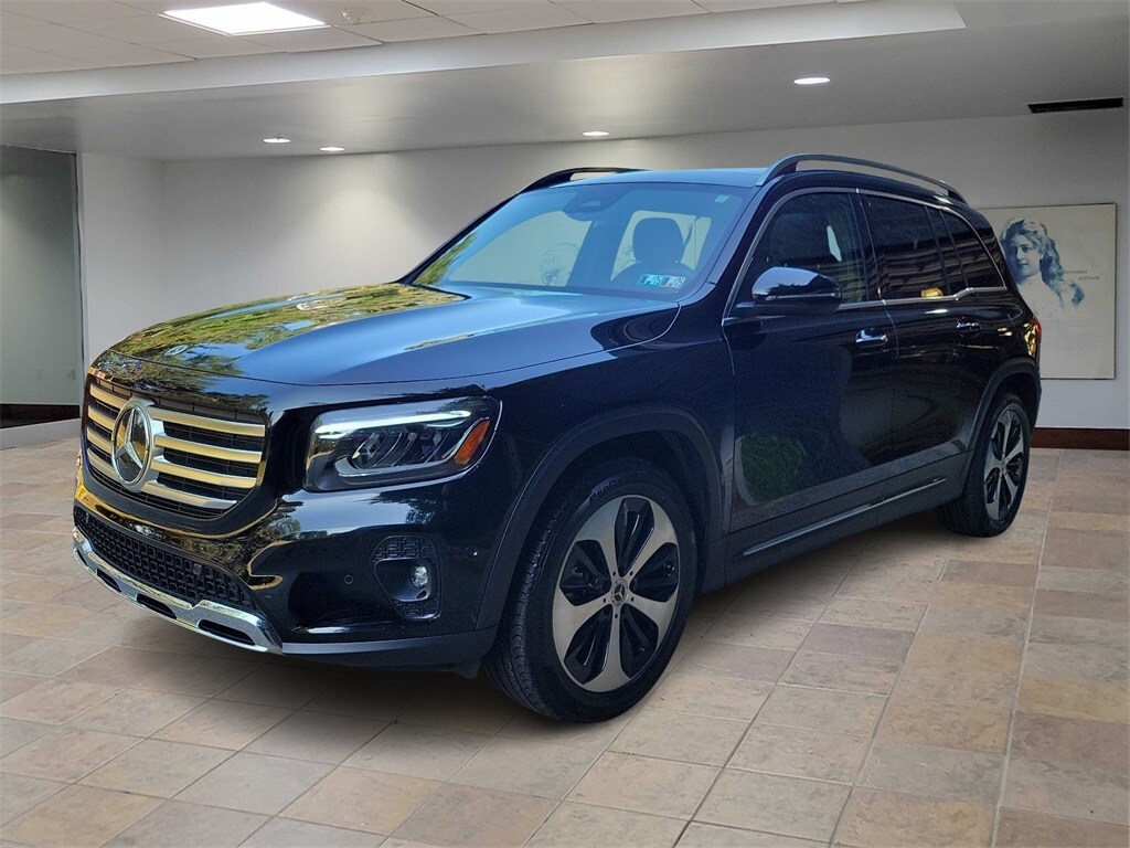 2024 Mercedes Benz GLB 250 photo 3