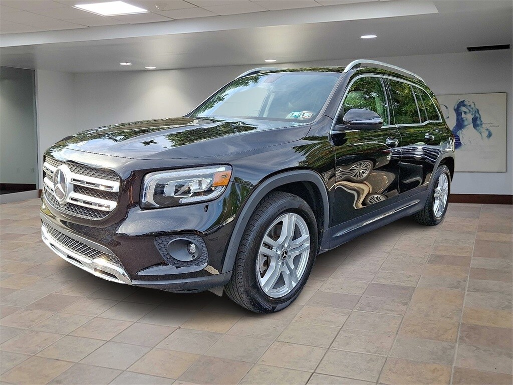 2021 Mercedes Benz GLB 250 photo 3