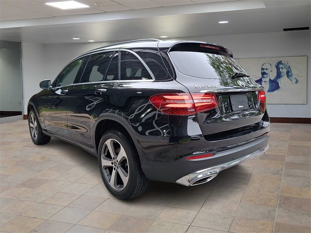 2019 Mercedes Benz GLC 300 photo 4