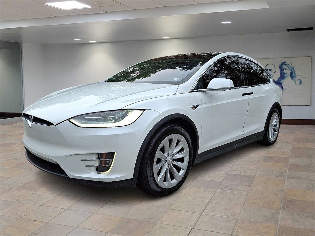 2020 Tesla Model X Long Range photo 3