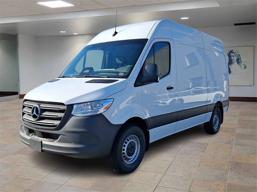 New 2025 Mercedes-Benz Sprinter 2500 Standard Roof 4-Cyl Diesel HO Van Cargo Van