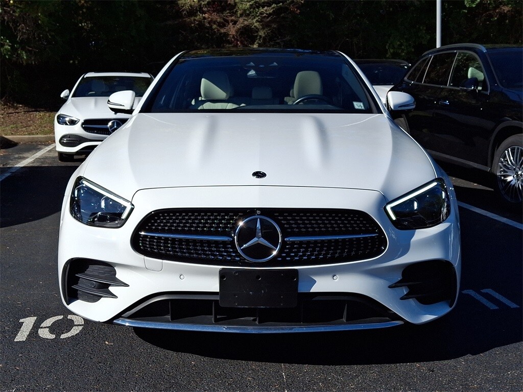2022 Mercedes Benz E 350 photo 2