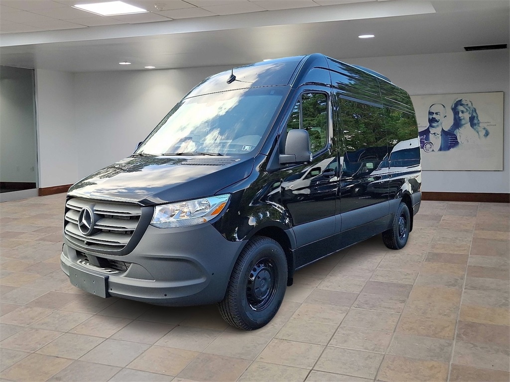 New 2025 Mercedes-Benz Sprinter 2500 Standard Roof 4-Cyl Diesel Van Passenger Van