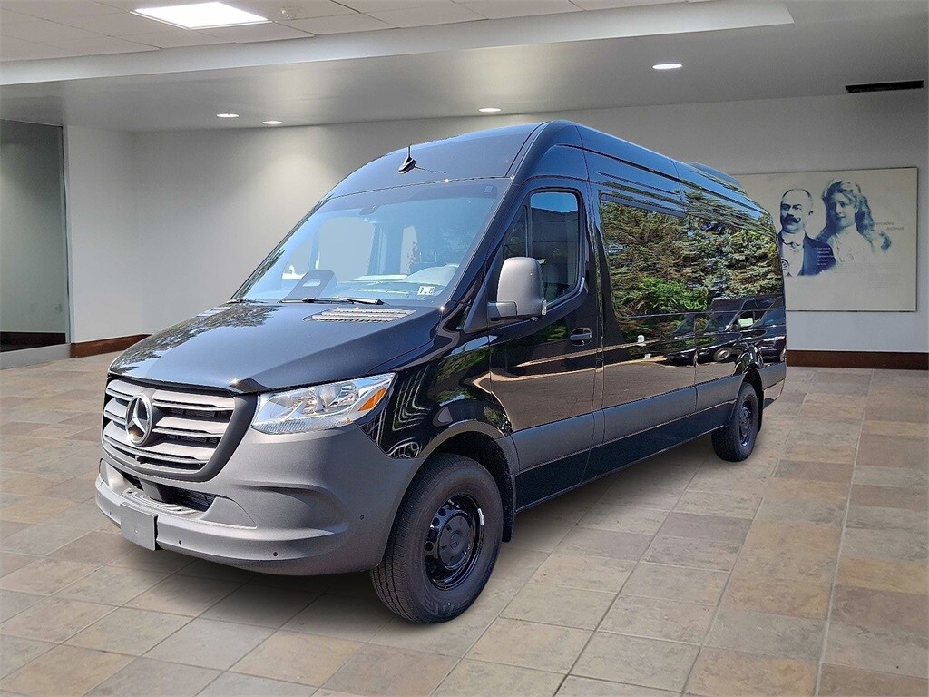 New 2025 Mercedes-Benz Sprinter 2500 High Roof 4-Cyl Diesel Van Passenger Van