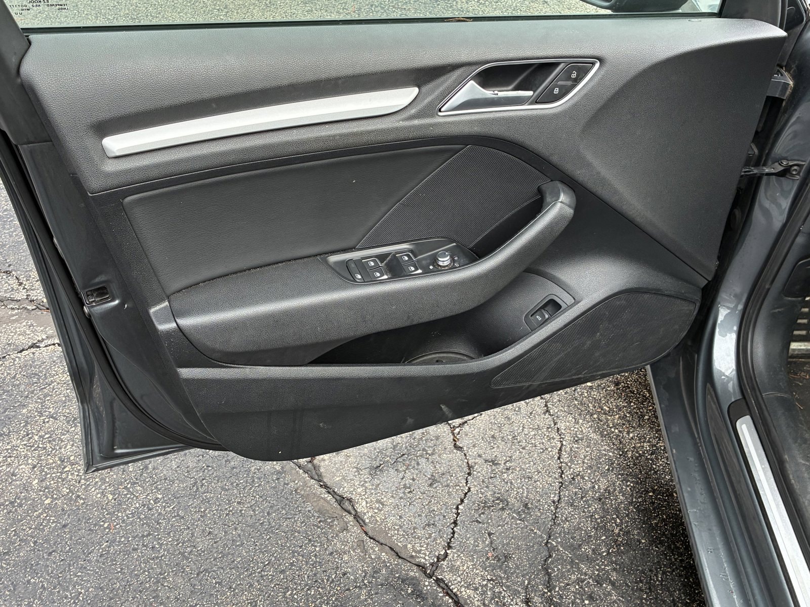 2017 AUDI A3 - Image 12