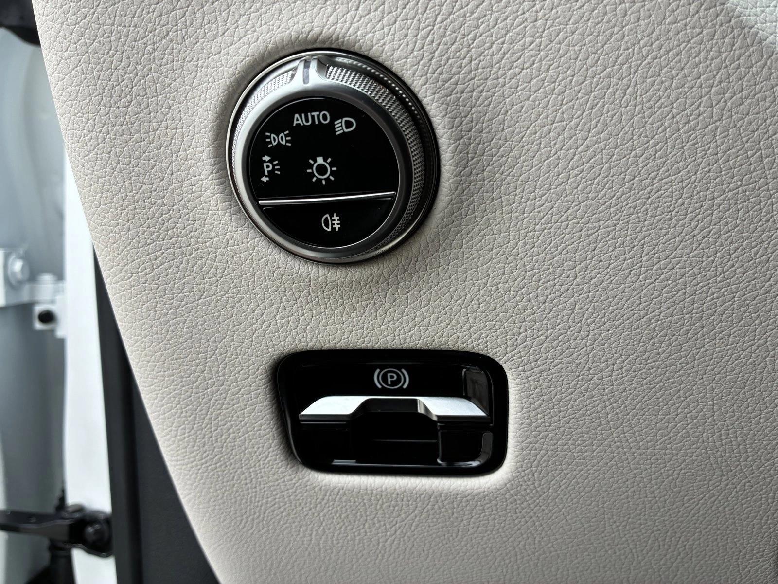 2026 MERCEDES-BENZ GLC-CLASS - Image 13