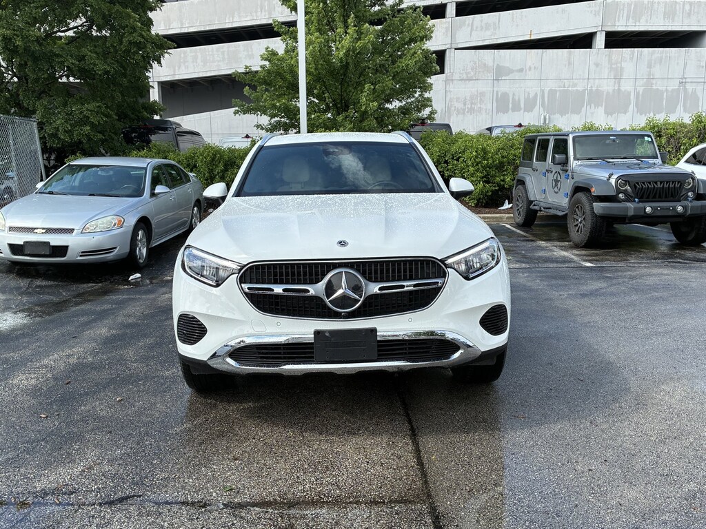 Certified 2025 Mercedes-Benz GLC 4MATIC SUV