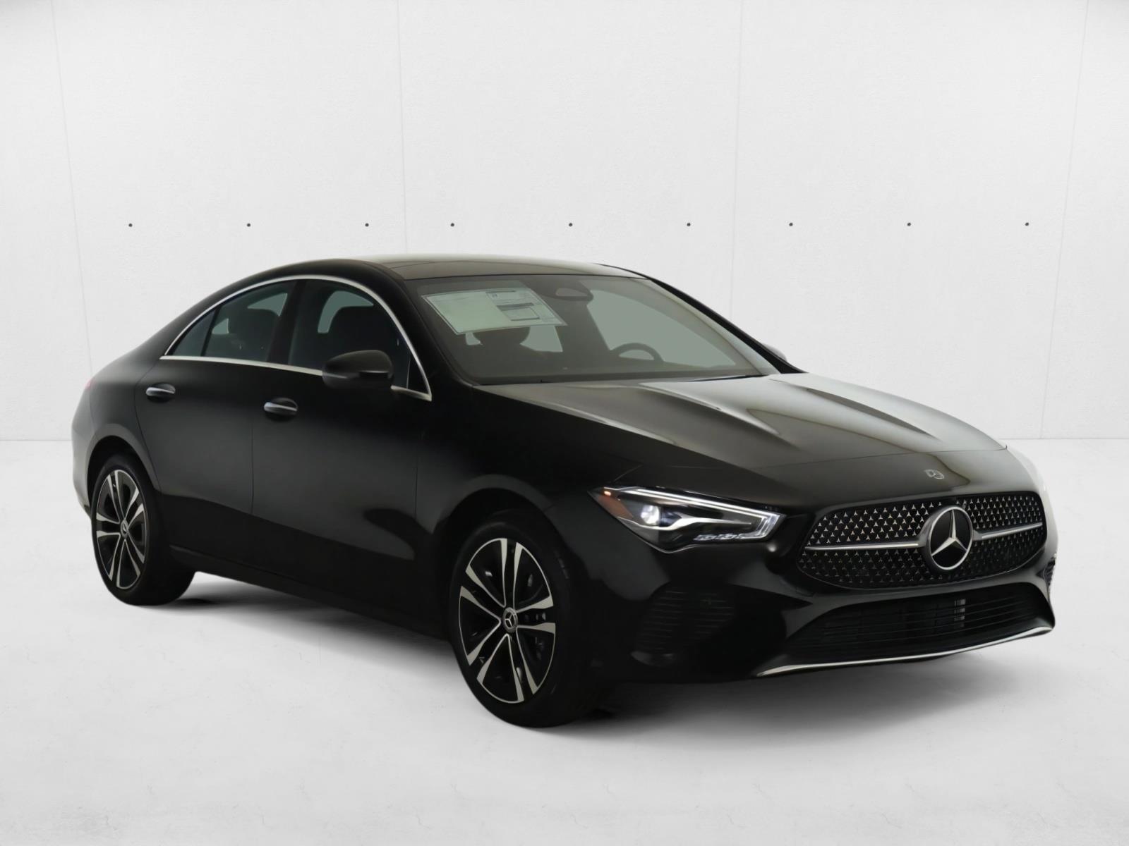 2025 Mercedes Benz CLA 250 4MATIC photo 3