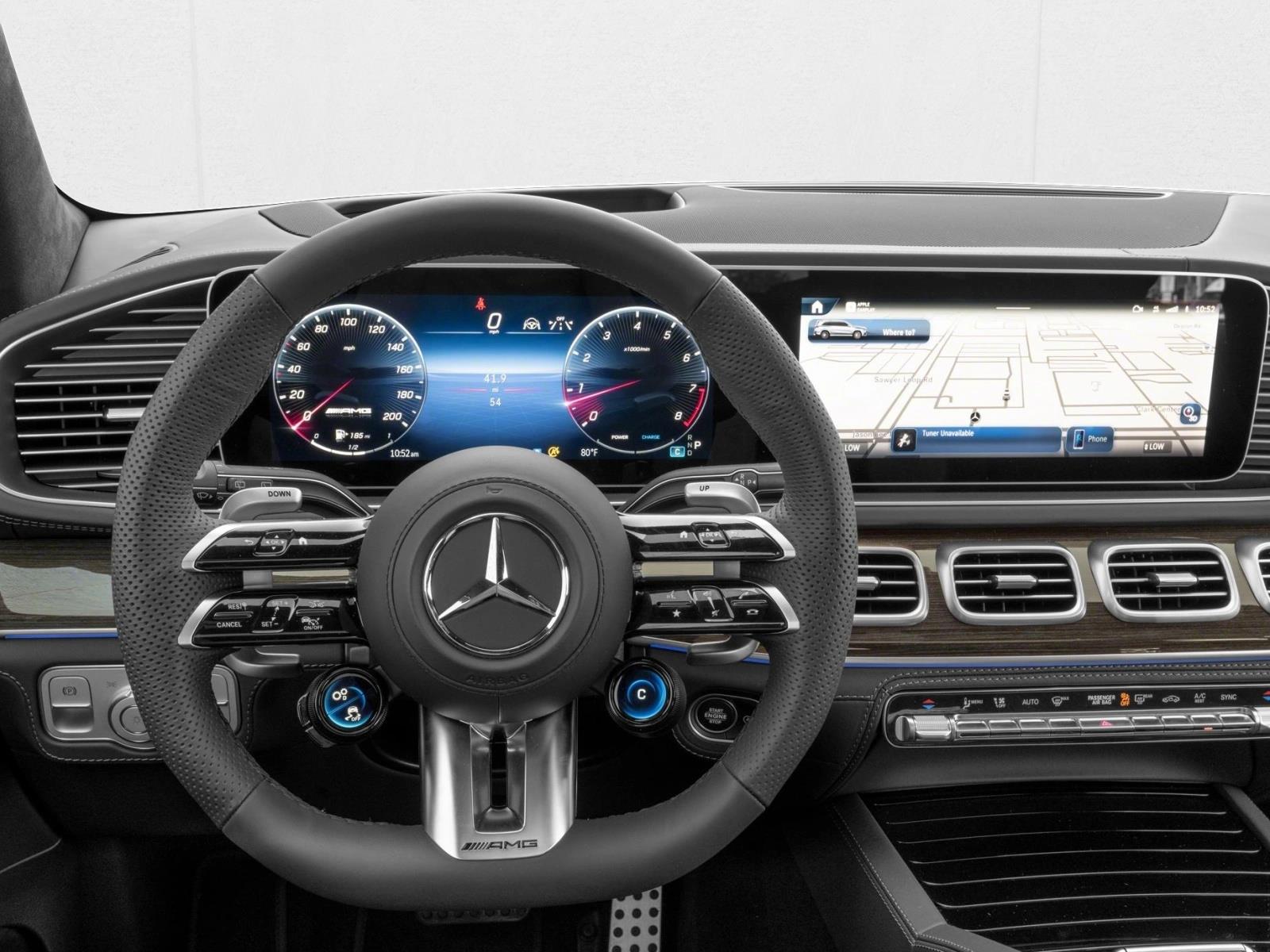 2026 Mercedes Benz GLS AMG 63 4MATIC photo 4