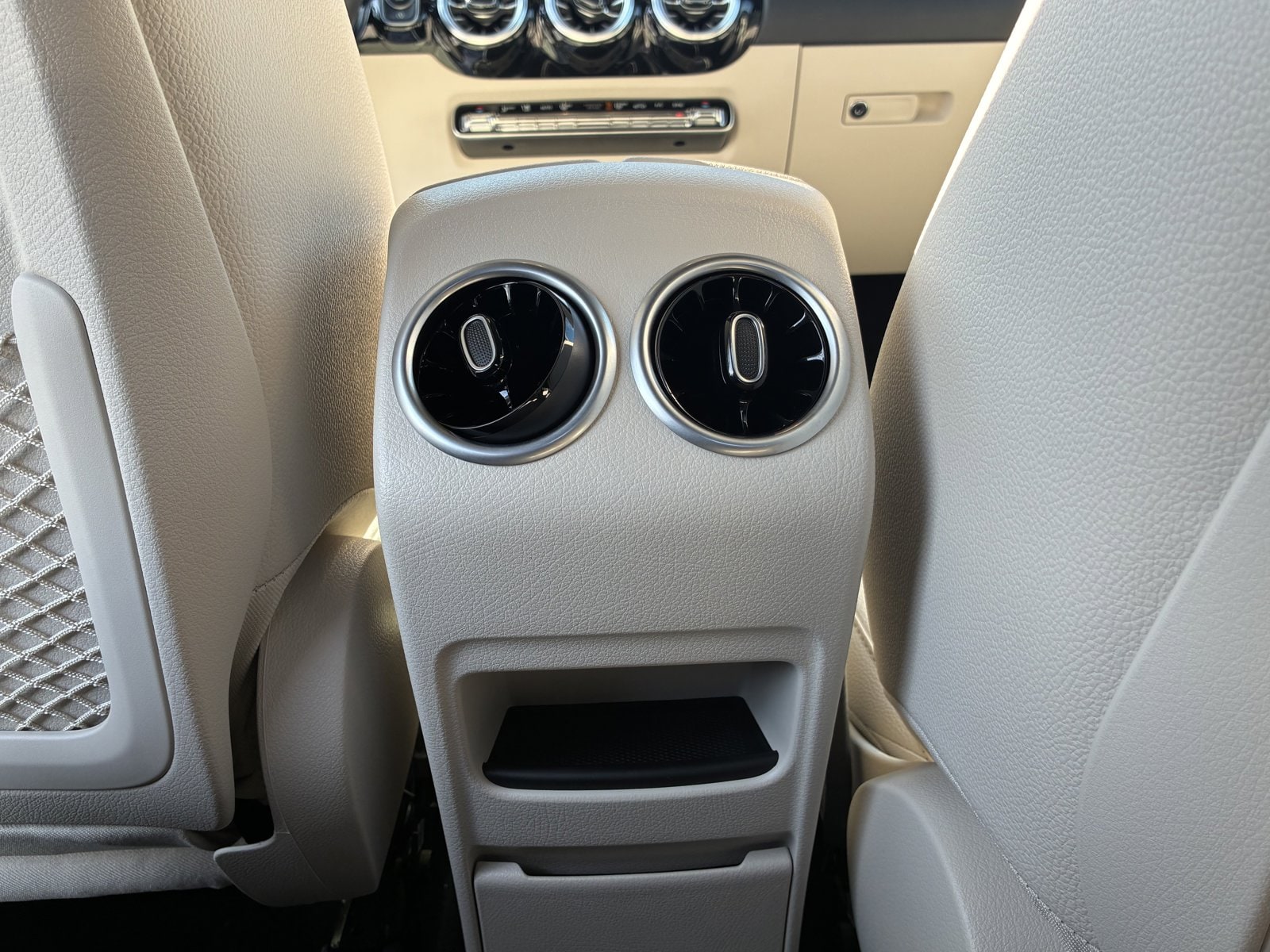 2026 MERCEDES-BENZ GLA-CLASS - Image 25