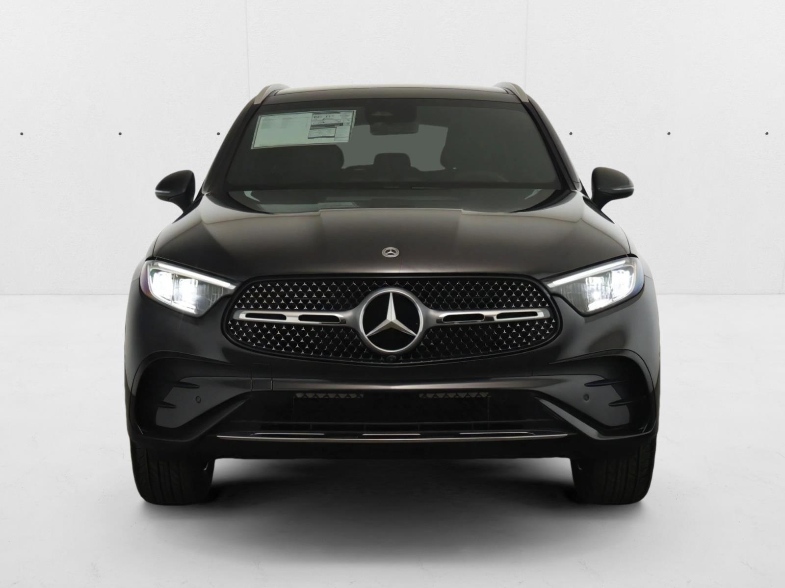 2025 Mercedes Benz GLC 350e 4MATIC photo 2