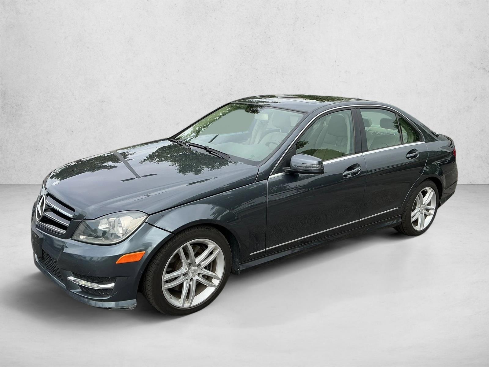 2014 Mercedes-Benz C-Class's photo