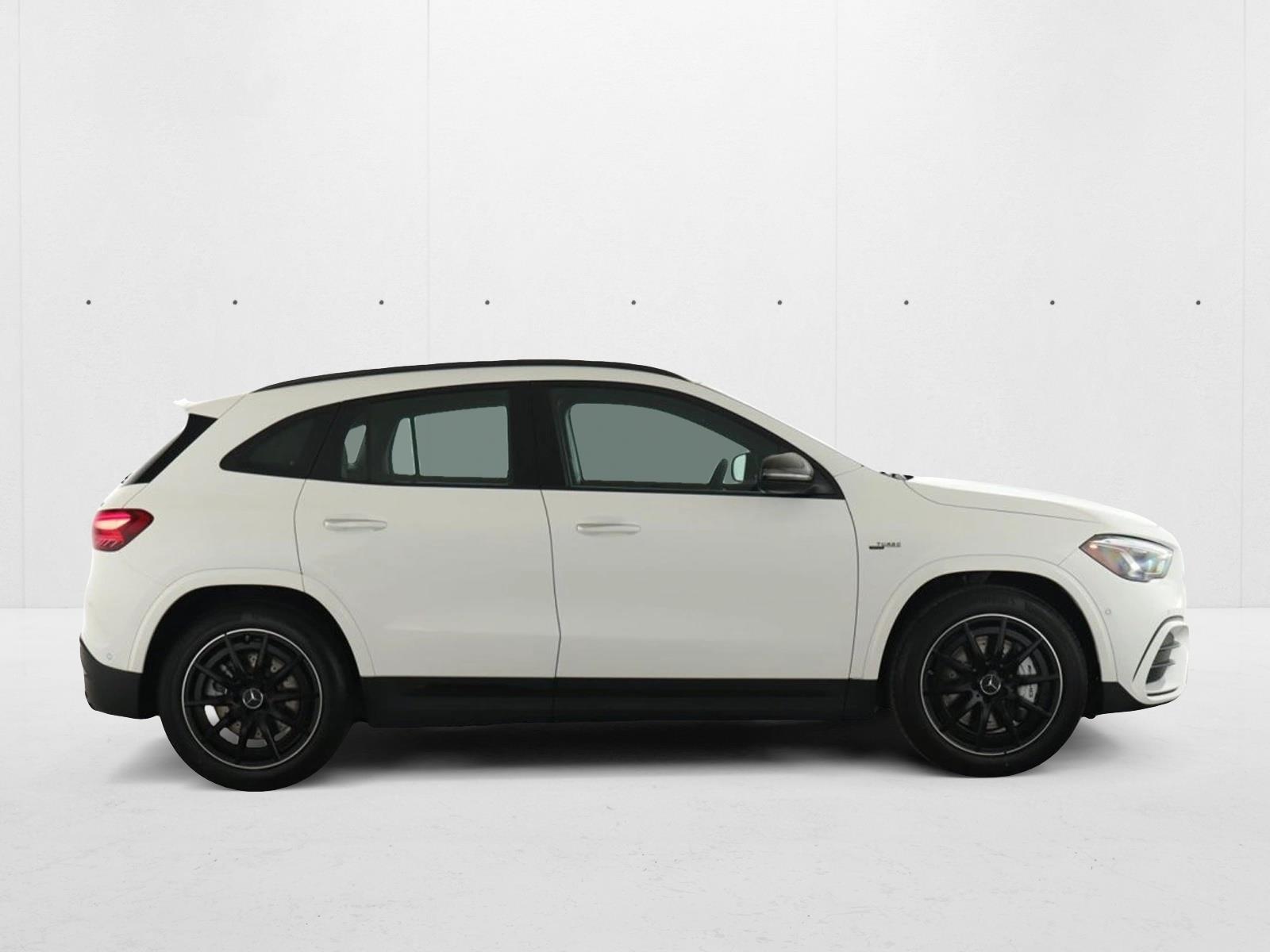 2025 Mercedes Benz GLA AMG 35 4MATIC photo 3