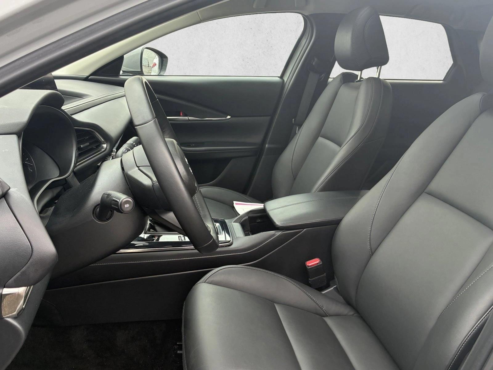 2025 MAZDA CX-30 - Image 11