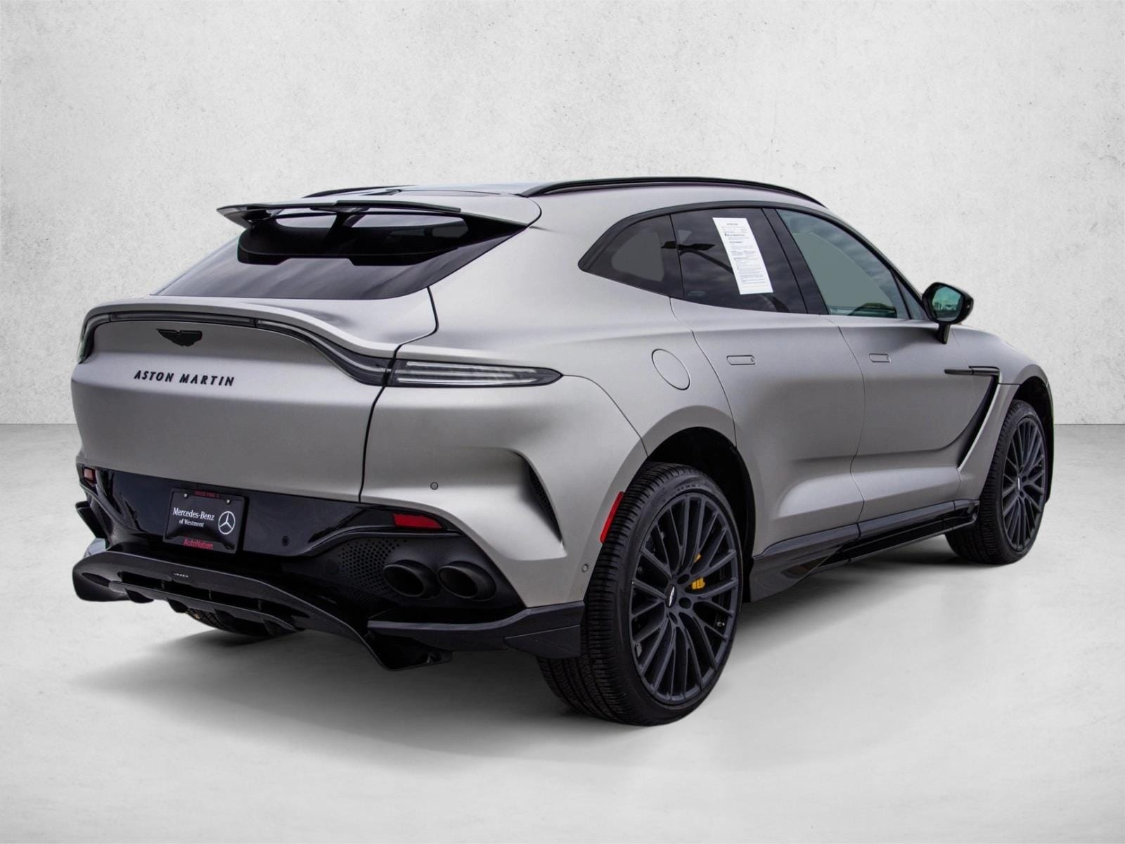 2024 ASTON MARTIN DBX - Image 5