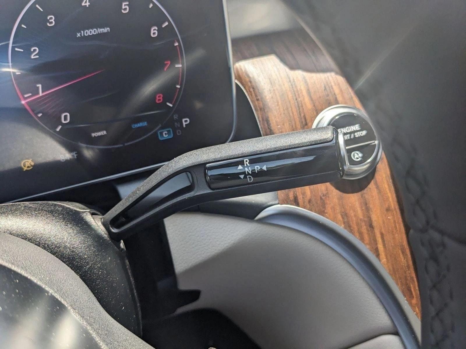 2025 MERCEDES-BENZ GLC-CLASS - Image 11