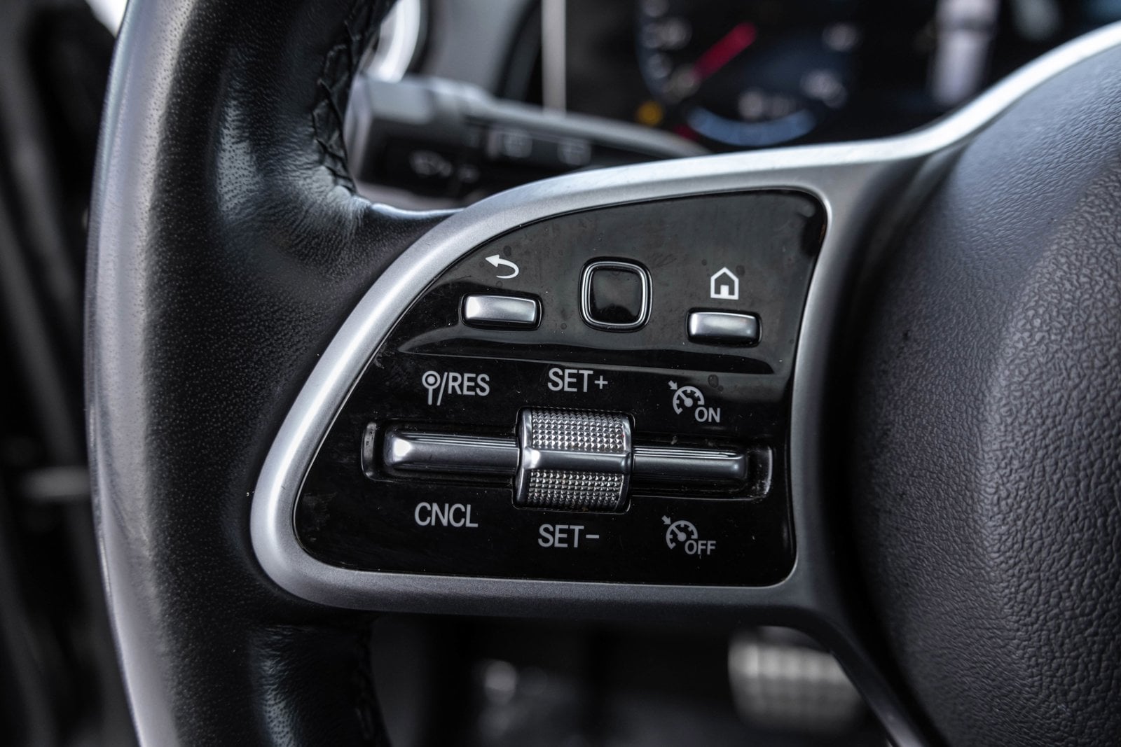 2021 MERCEDES-BENZ GLB-CLASS - Image 14