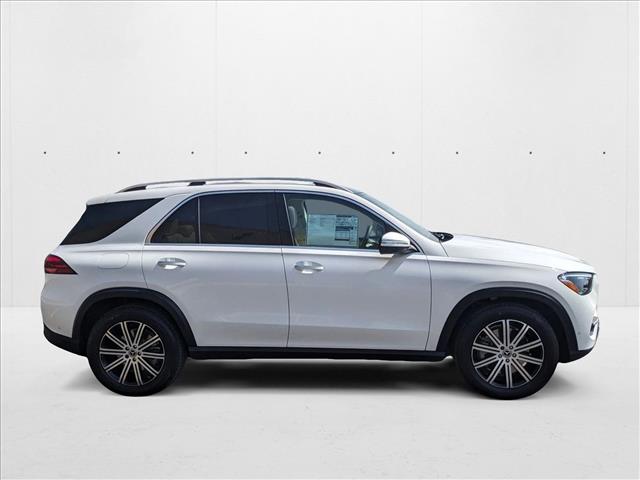 2026 Mercedes Benz GLE 450e 4MATIC photo 3