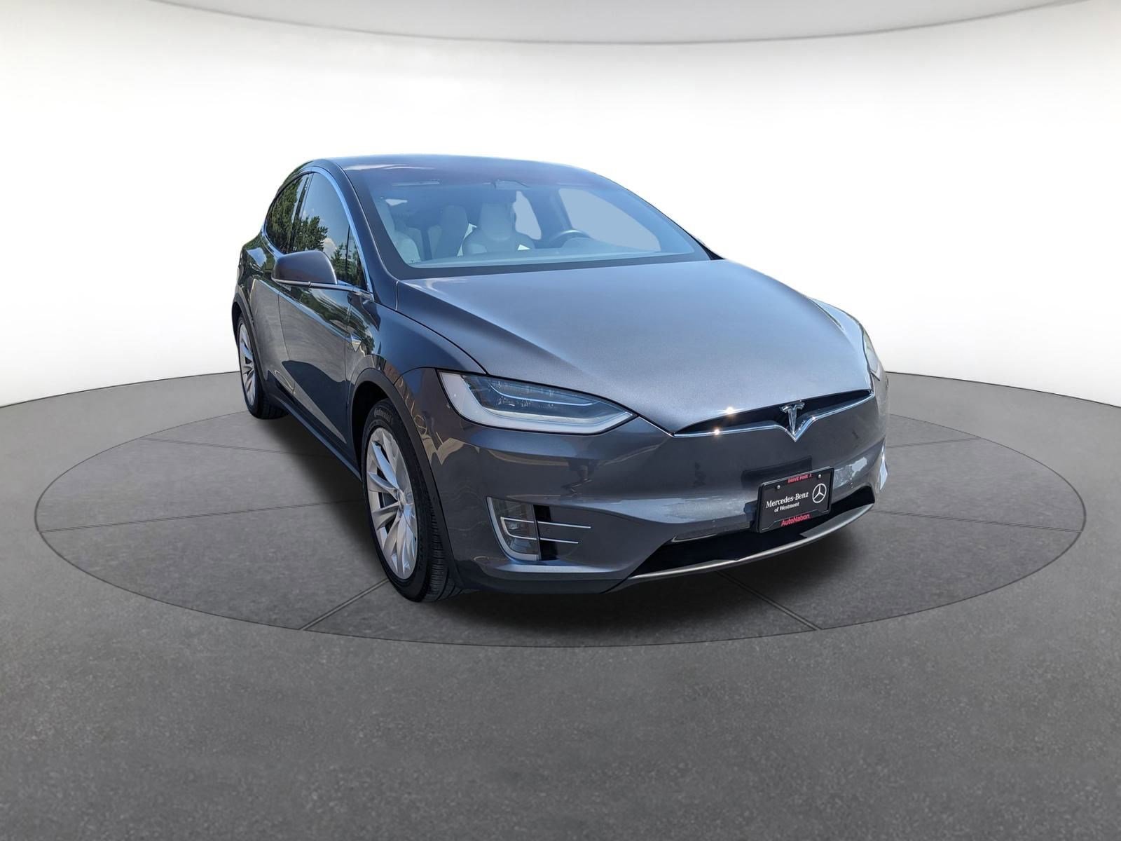 2020 Tesla Model X Long Range photo 3